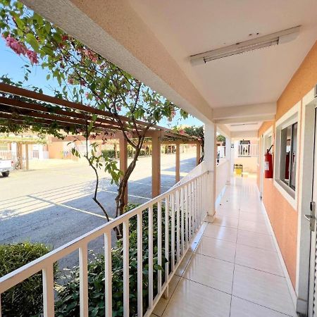 Com Cafe No Lacqua Diroma E Parque Aquatico 24 Horas Caldas Novas Exterior foto